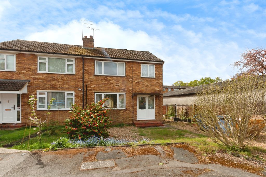 Property photo 1 of 15