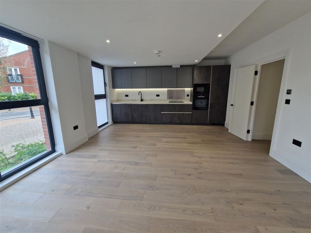 Property photo 1 of 13 20251027_105554.Jpg