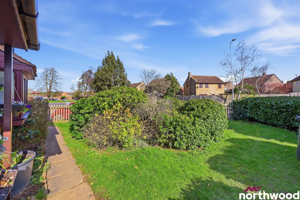 Property photo 2 of 12