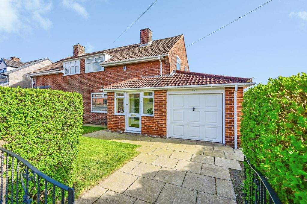 Property photo 1 of 15 Pbox-Img.Jpg