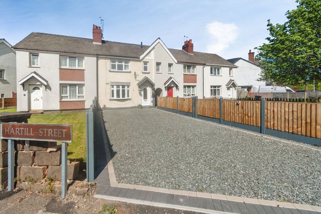 Property photo 2 of 15