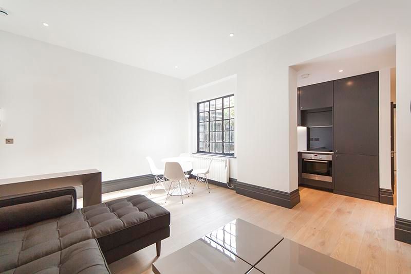Property photo 1 of 7 Living Room