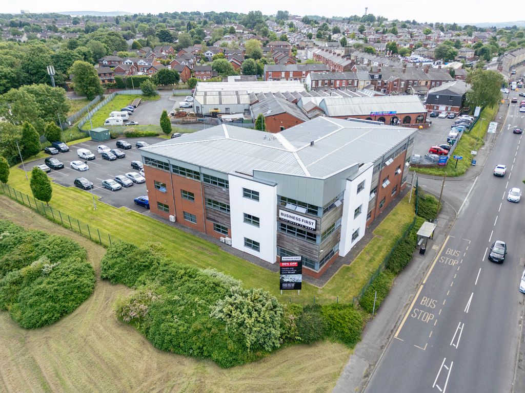 Property photo 1 of 39 Blackburn Gateway