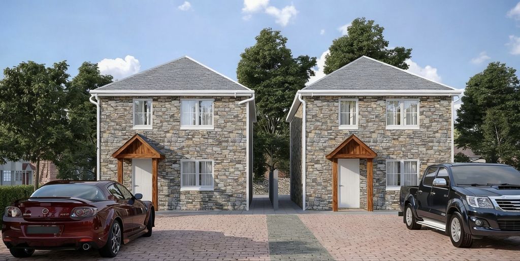 Property photo 1 of 8