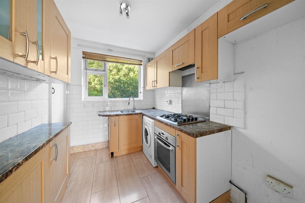 Property photo 3 of 9 Dsc05029.Jpg