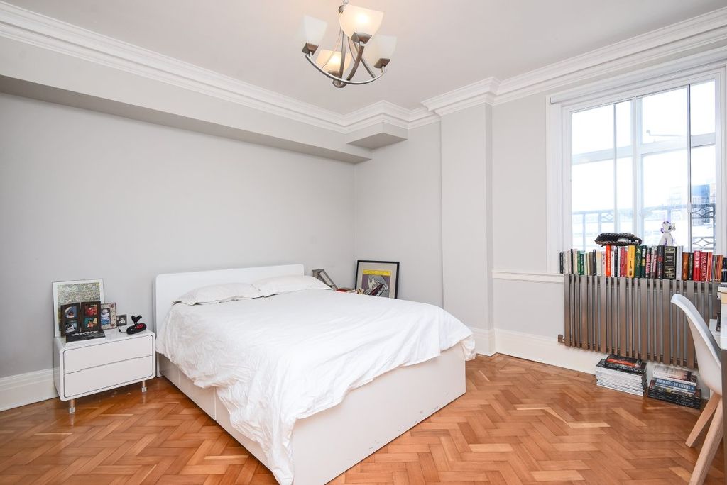 Property photo 3 of 9 315006 (2)