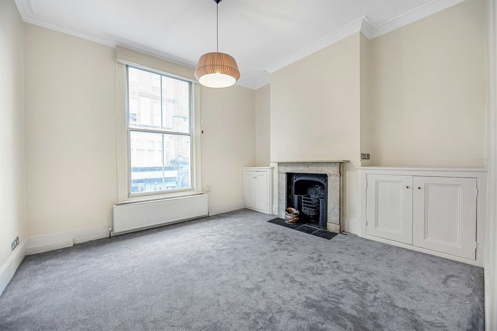 Property photo 1 of 6 (Main)