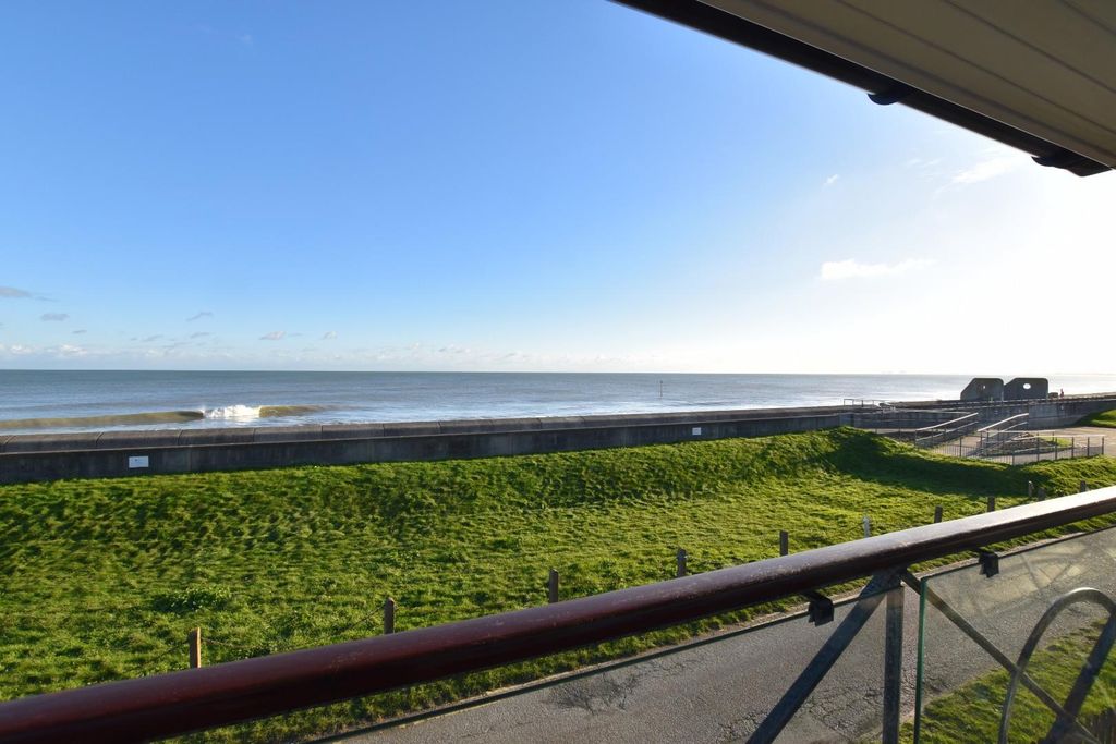 Property photo 2 of 22 7 Seaview New (11).Jpg