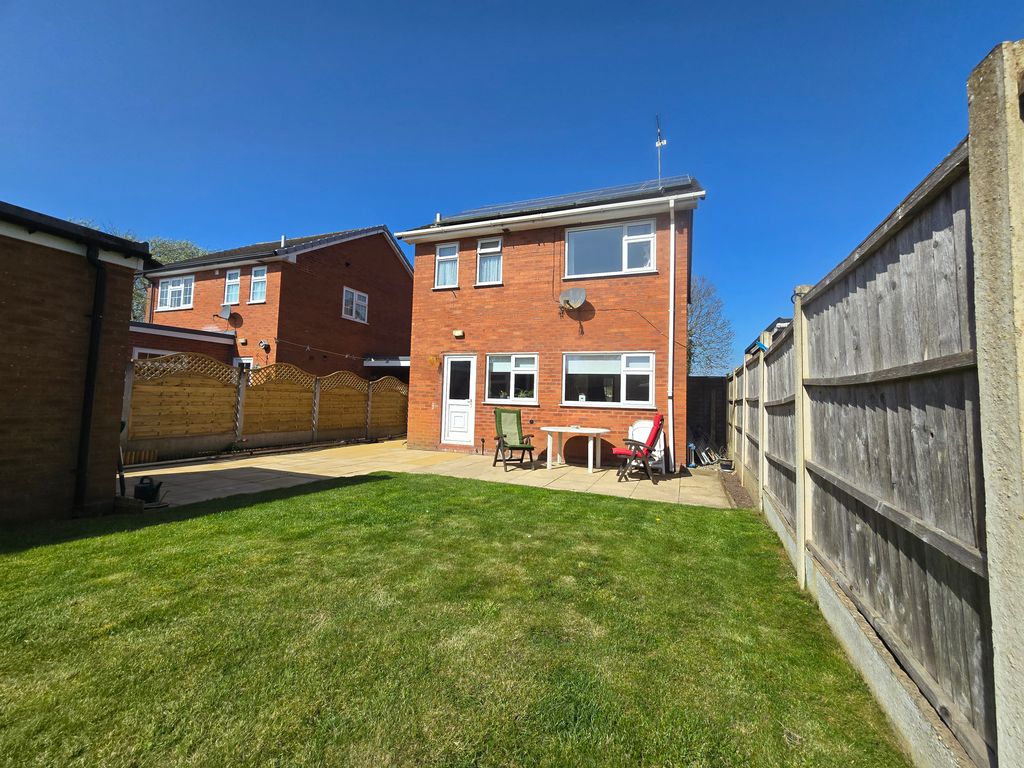 Property photo 2 of 22 20260408_115758