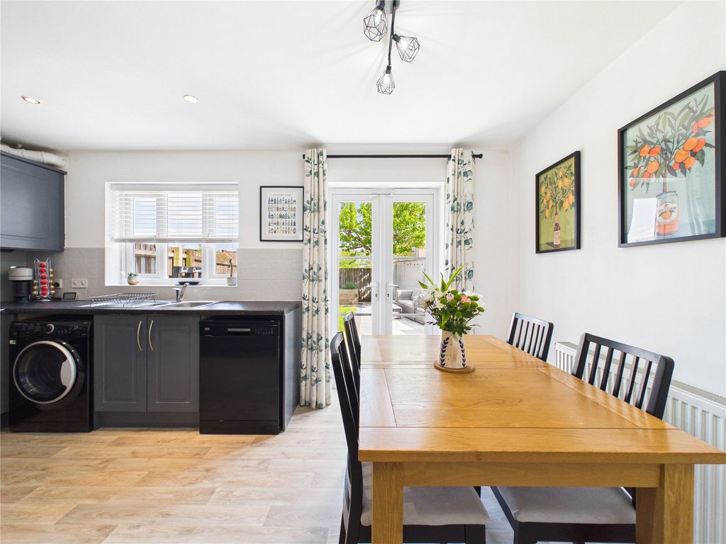 Property photo 1 of 26 Picture No. 02