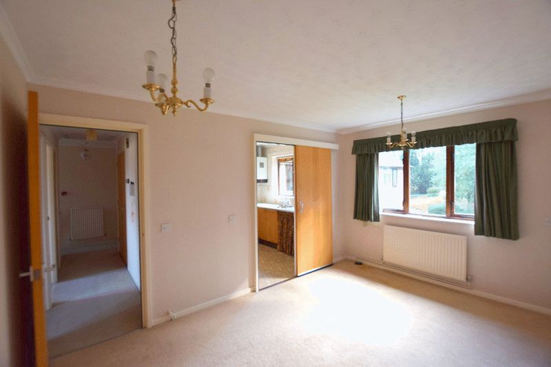 Property photo 3 of 10 Photo 13