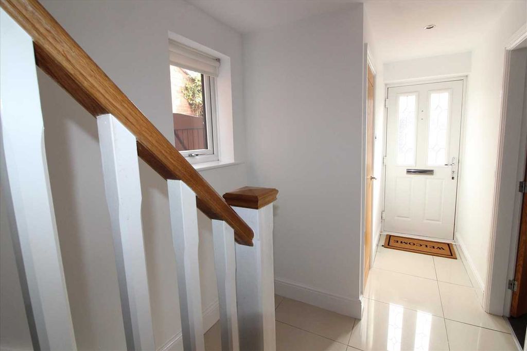 Property photo 2 of 17 Hall