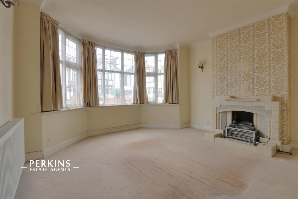 Property photo 2 of 11 Rec 1.Jpg