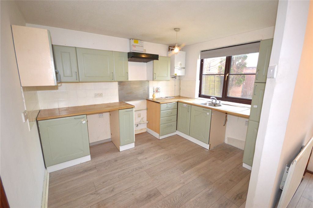 Property photo 2 of 16 Picture No. 08