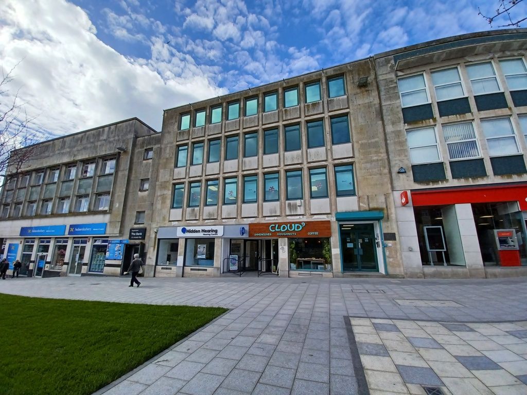 Property photo 1 of 13 Photo 14