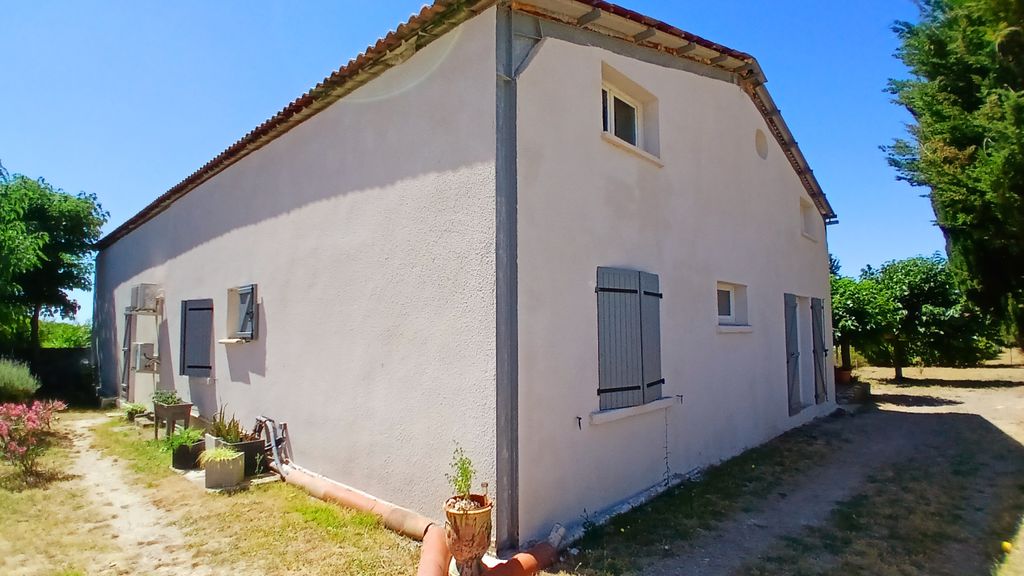 Property photo 3 of 22