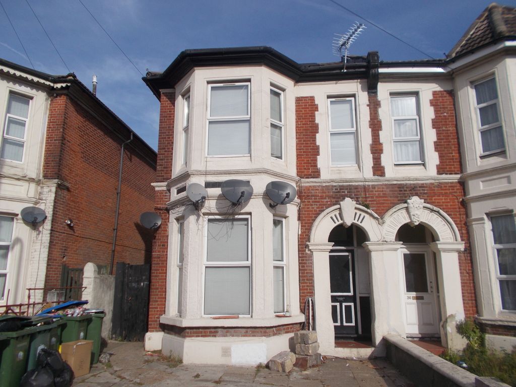 Property photo 1 of 4