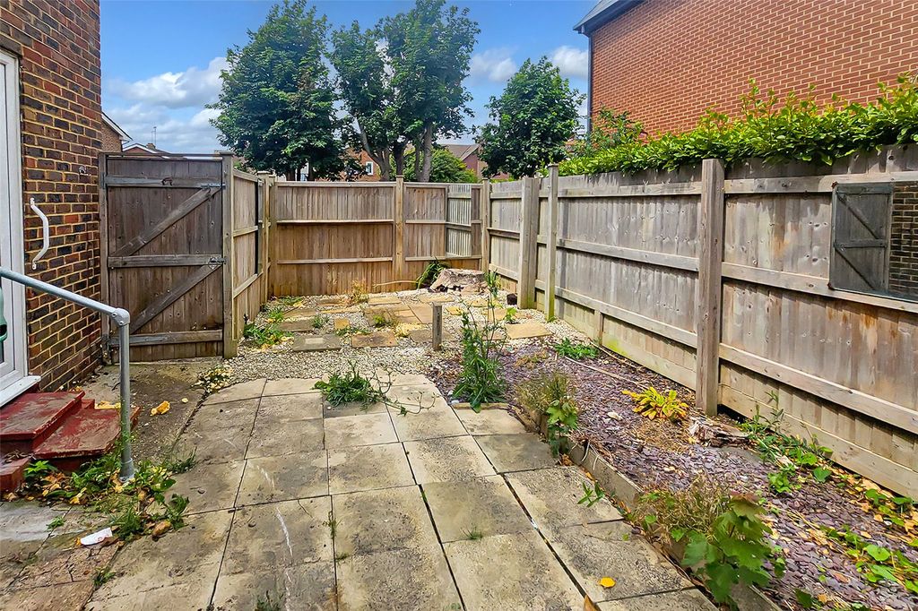 Property photo 2 of 8 Picture No. 06