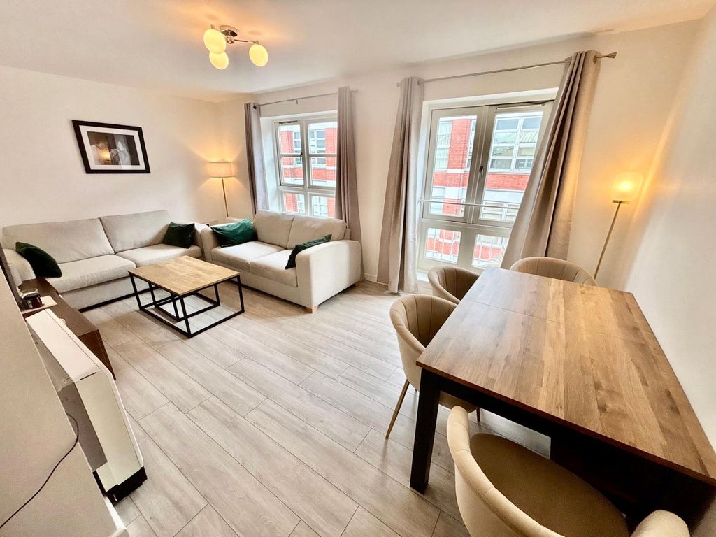 Property photo 2 of 10 Picture No. 06