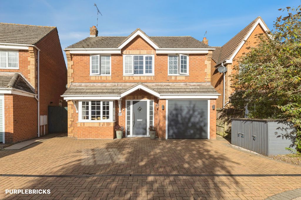 Property photo 1 of 37
