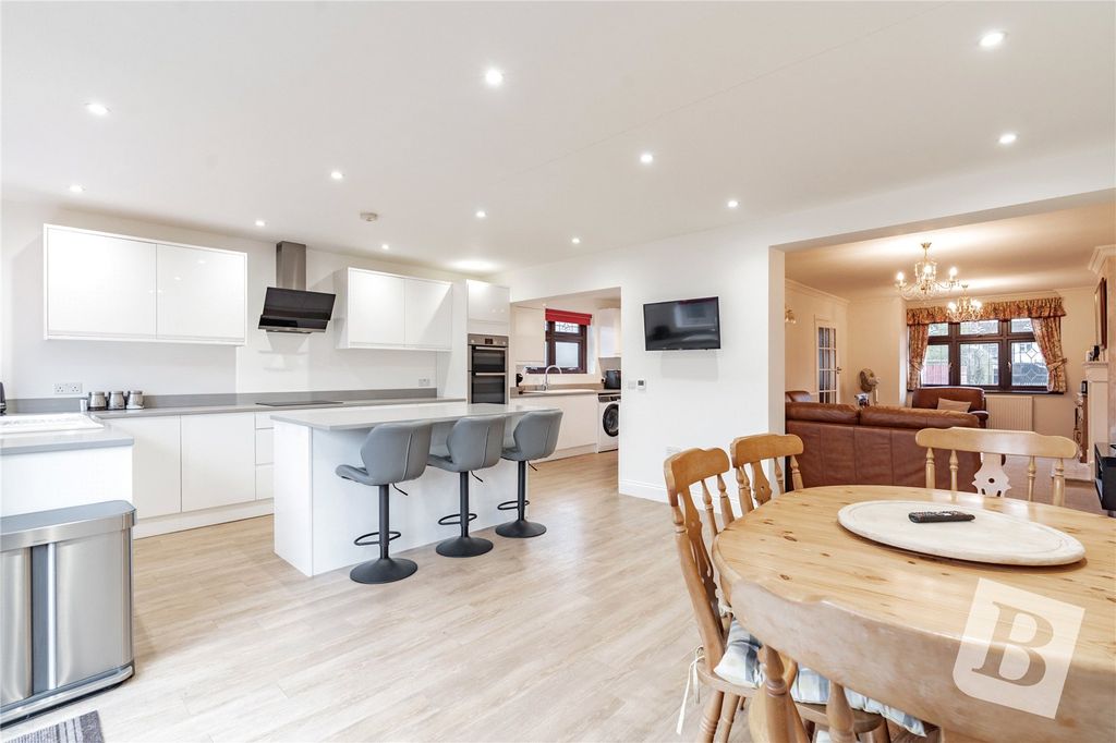 Property photo 2 of 20 Kitchen/Diner