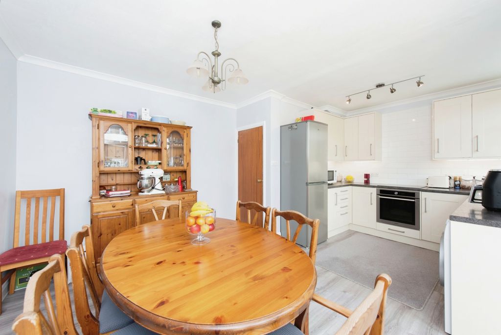 Property photo 3 of 13 Kitchen/Diner