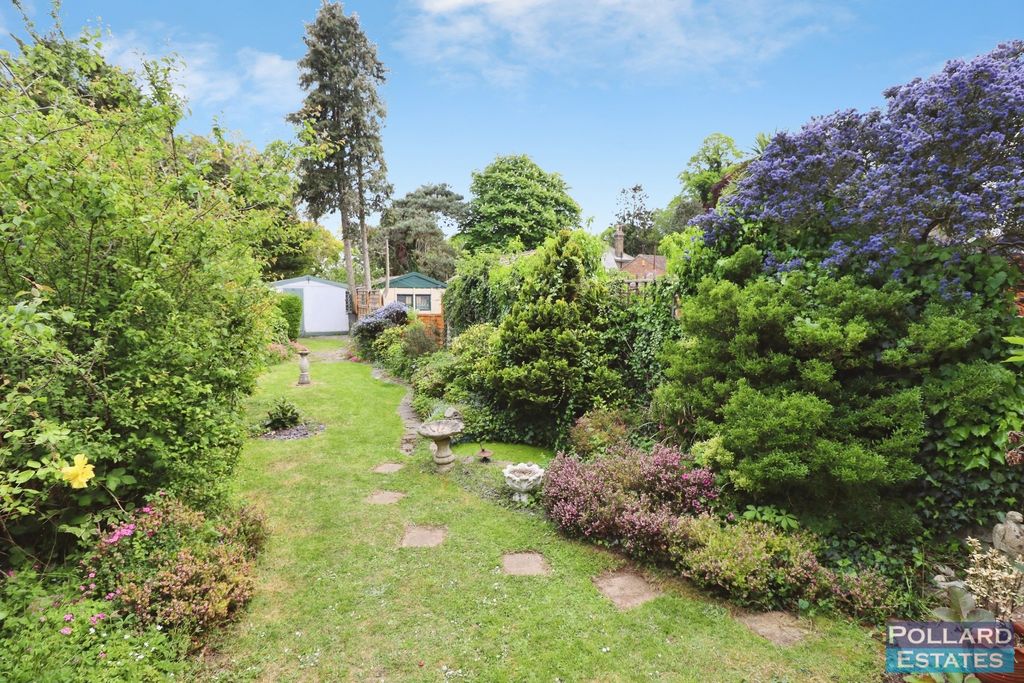 Property photo 2 of 17 Pbox-Img.Jpg