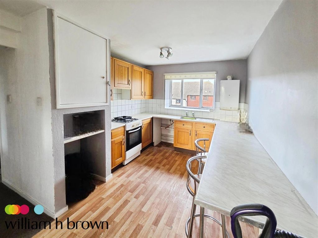 Property photo 3 of 11 Image