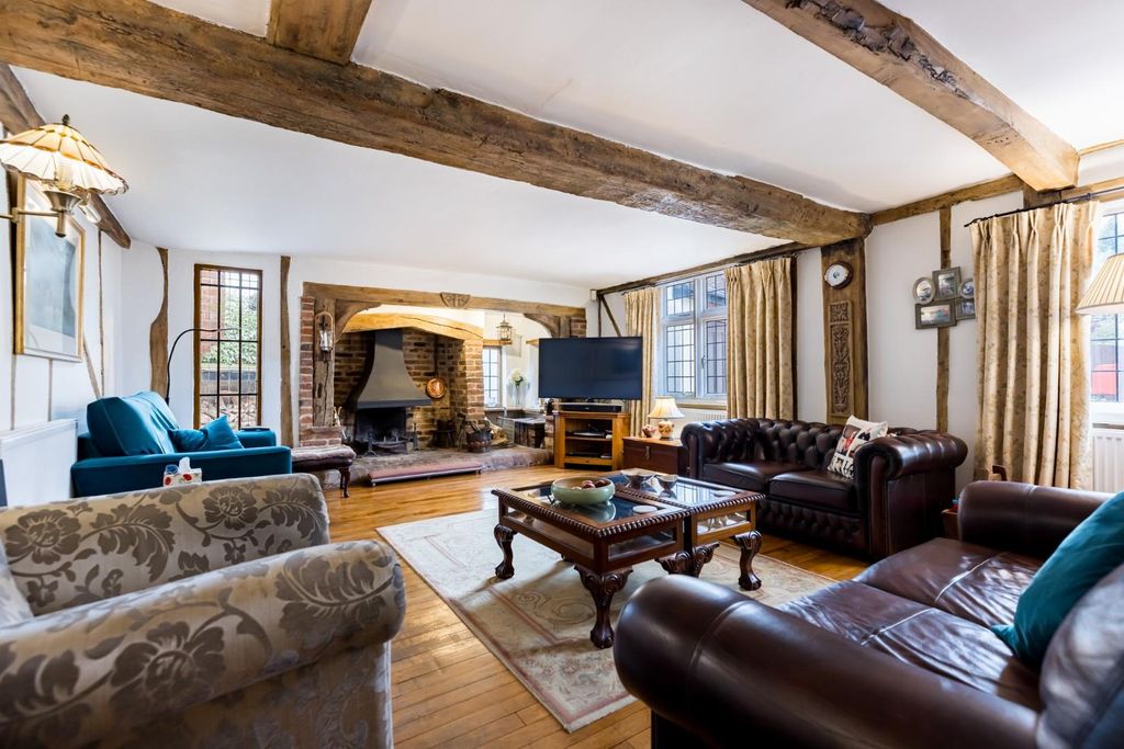 Property photo 3 of 37 Dbe-124.Jpg