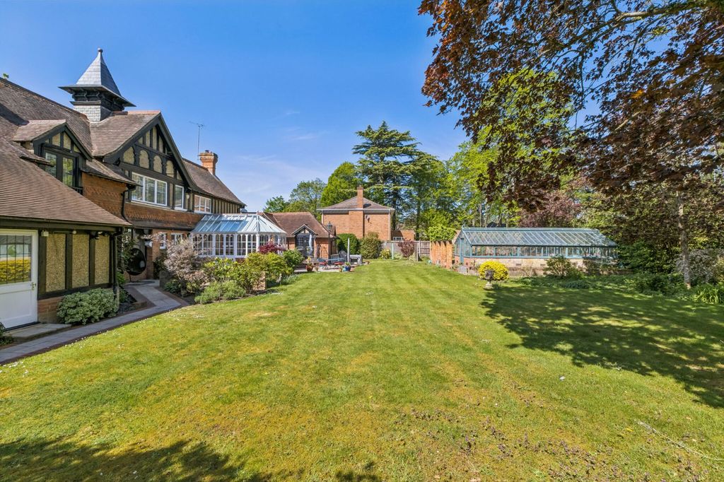 Additional image 18 of 4 bed detached house for saleCourt Road, Maidenhead, Berkshire SL6