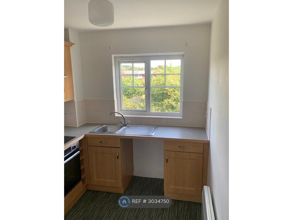 Property photo 3 of 5