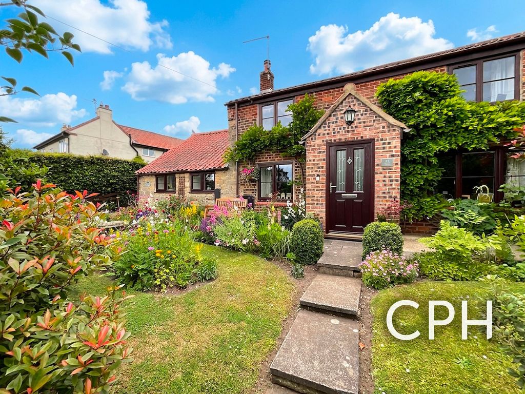 Property photo 1 of 30