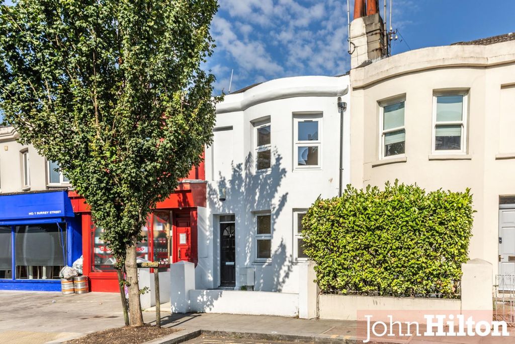 Property photo 1 of 14 Surrey Street-3.Jpg