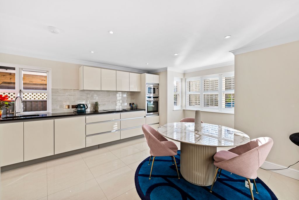 Property photo 2 of 12 1 (20).Jpg