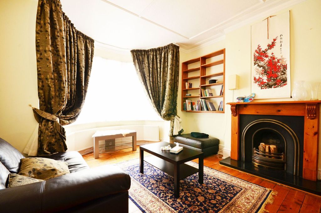 Property photo 1 of 24