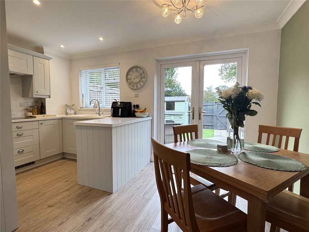 Property photo 2 of 12 Picture No. 08