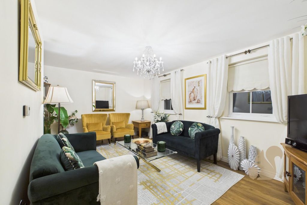 Property photo 3 of 25 Cam01659G0-Pr0637-Still020.Jpg