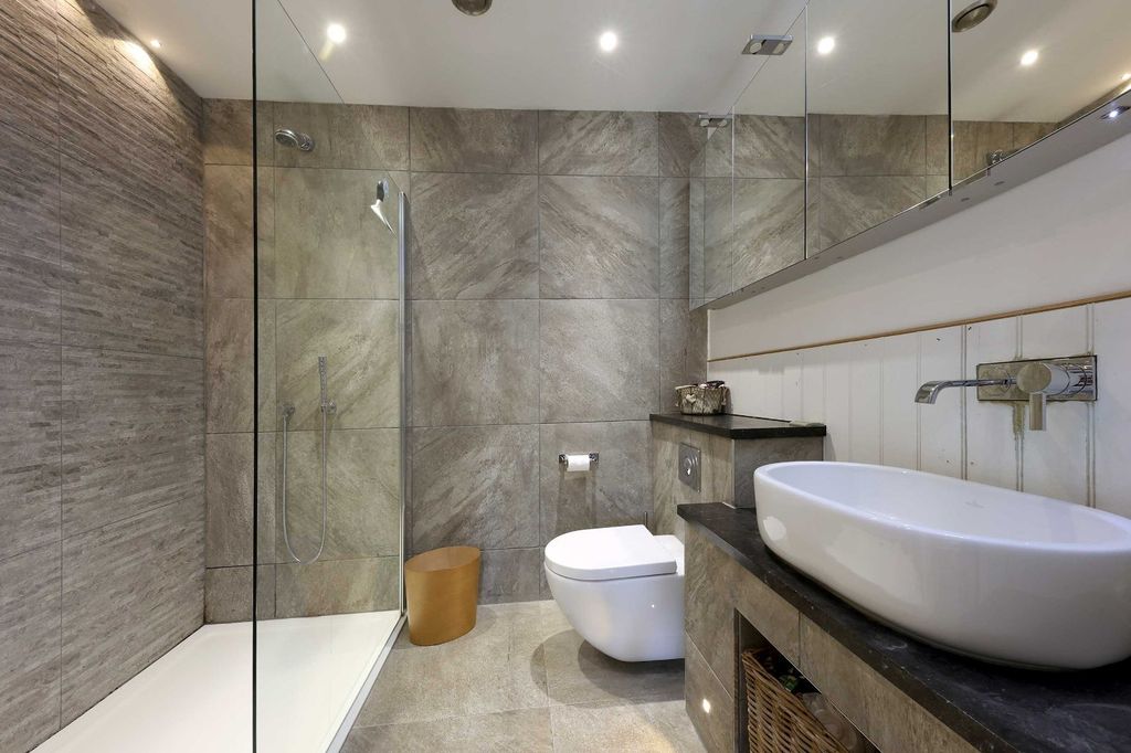 Additional image 14 of 6 bed detached house for saleHogback Wood Road, Beaconsfield, Buckinghamshire HP9