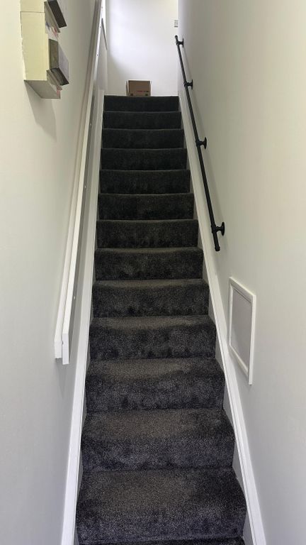 Property photo 2 of 9 Gallery