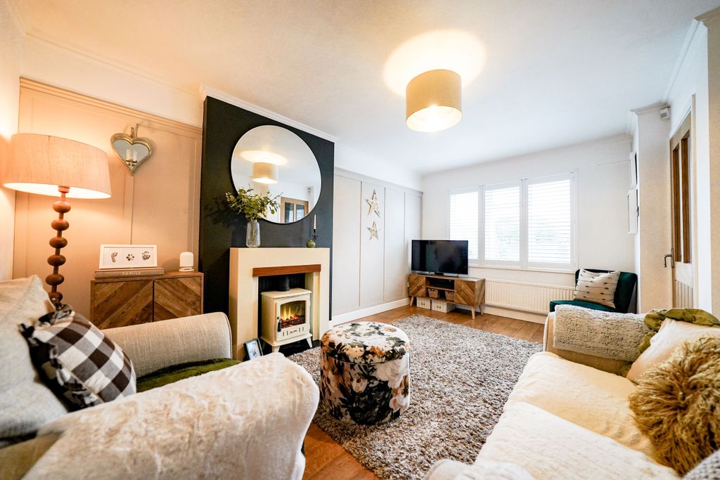 Property photo 2 of 17 Dsc04223