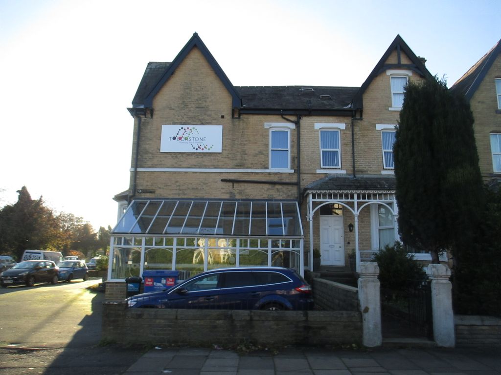 Property photo 3 of 3