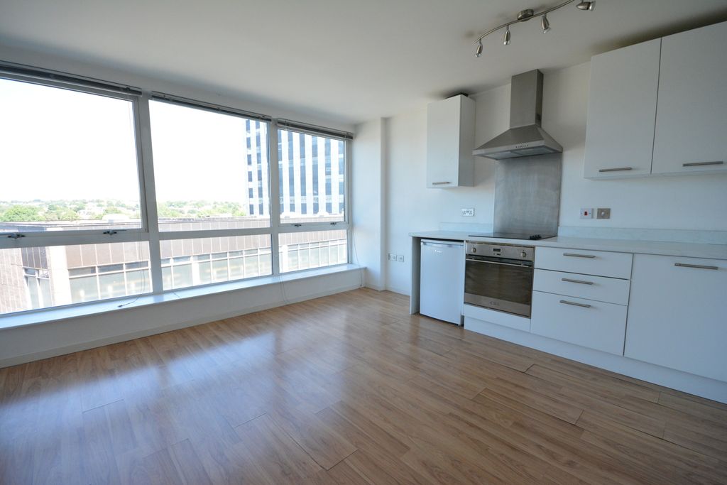 Property photo 1 of 4 Lounge