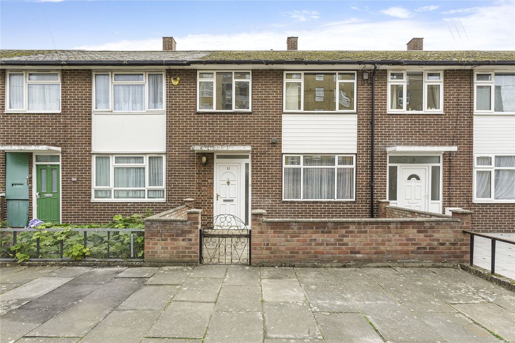Property photo 2 of 12