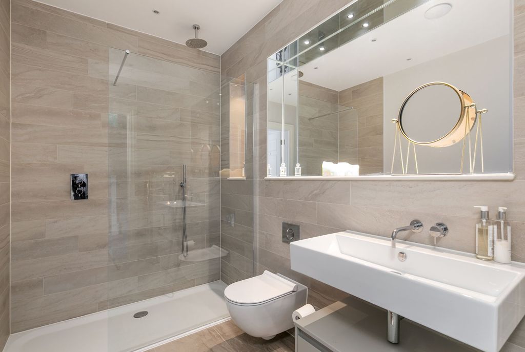Additional image 9 of 4 bed detached house to rentChilbolton Avenue, Winchester SO22