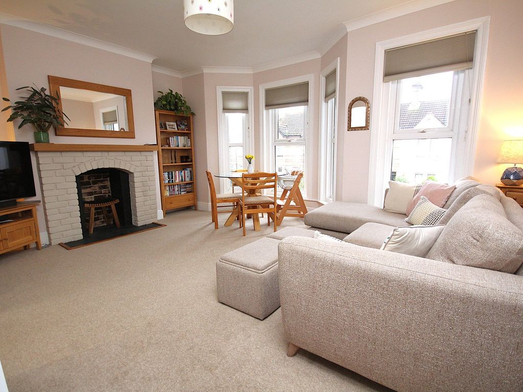 Property photo 3 of 24