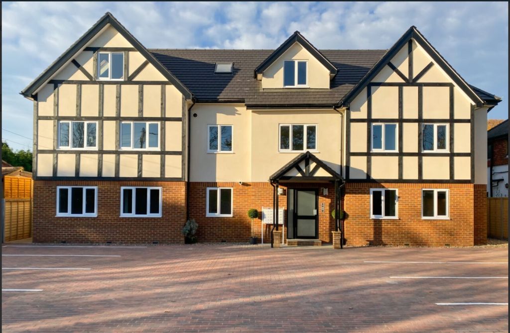 Property photo 1 of 4