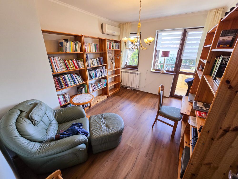 Property photo 3 of 26