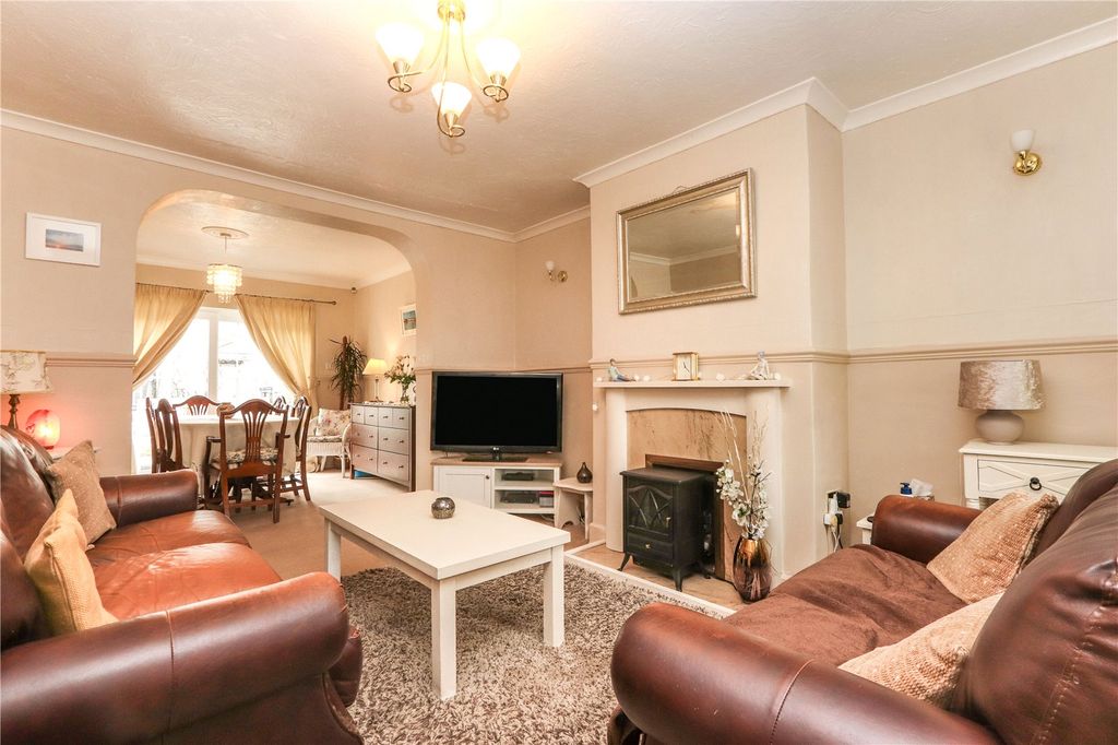 4 bed semi-detached house for saleSentry Corner, Bideford, Devon EX39 photo 4