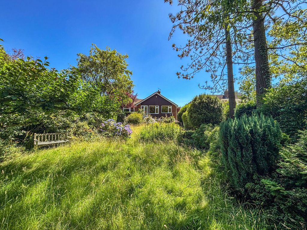 Property photo 2 of 14