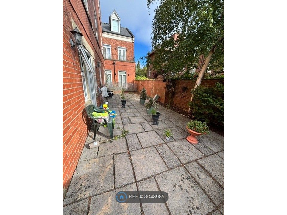Property photo 3 of 10